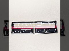 Прочные силиконовые этикетки для одежды с трафаретной печатью Яркие этикетки для одежды с трафаретной печатью