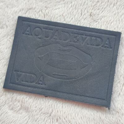 Wholesale Custom Real Leather Patches Brand Logo PU Leather Debossed Logo for Garment