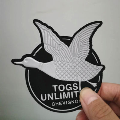 утюг логотипа 3D на куртке TPU изготовленной на заказ Джин латает заплату передачи тепла