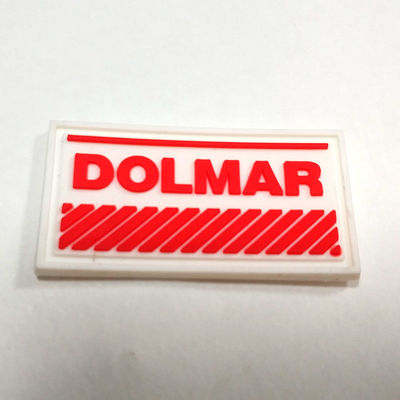 Изготовленный на заказ Pvc Hangtag 3D одежды бренда мягкий латает для шляп сумок ботинок